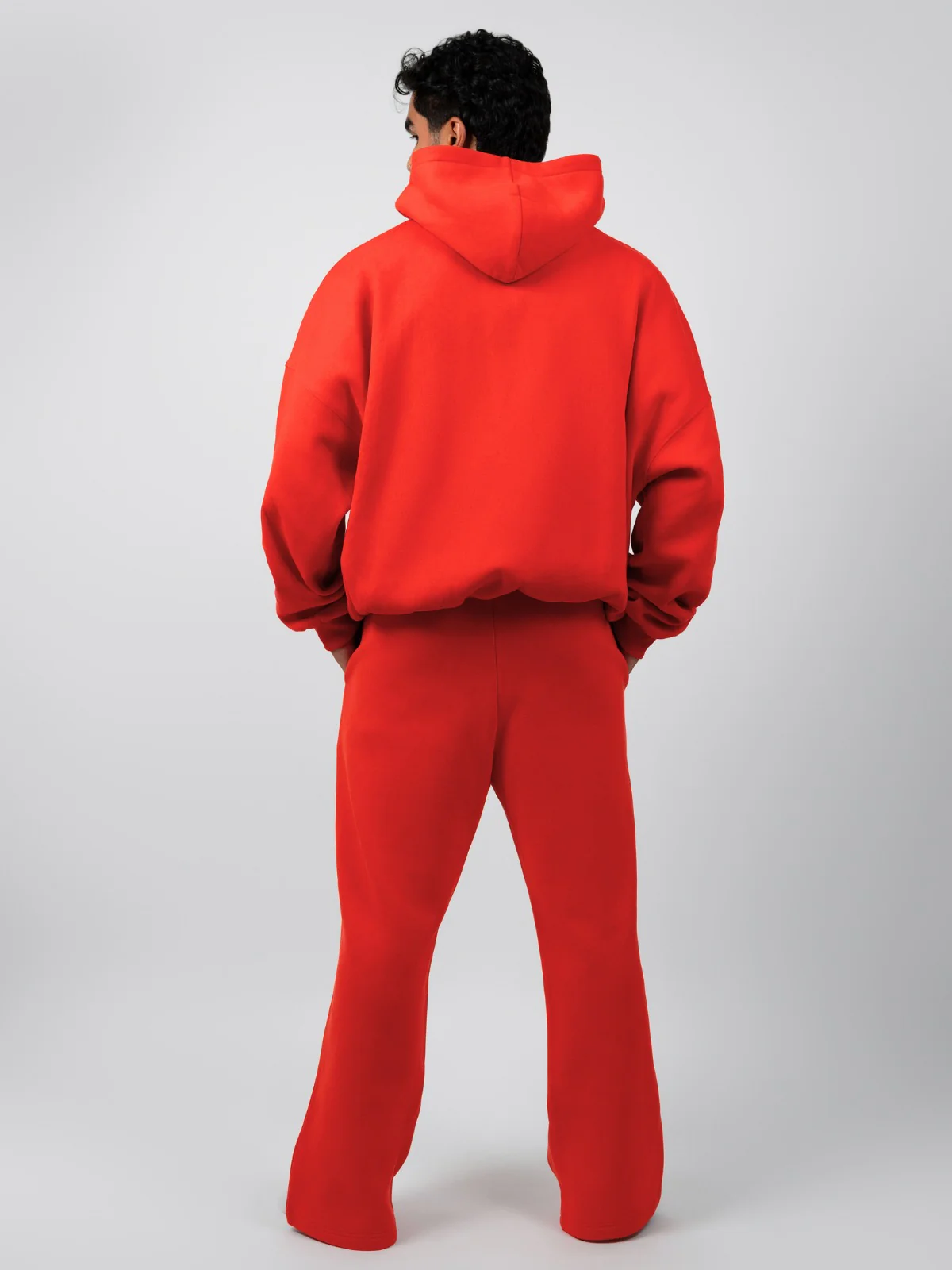 Minimalist Straight Leg Sweatpants 13 Minimalist Straight Leg Sweatpants