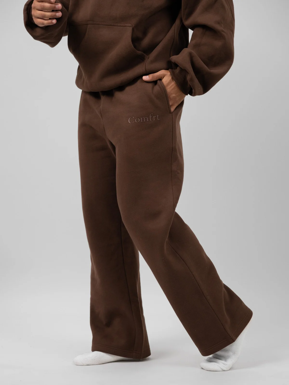 Minimalist Straight Leg Sweatpants 16 Minimalist Straight Leg Sweatpants