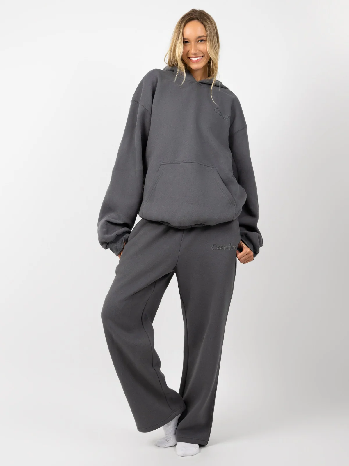 Minimalist Straight Leg Sweatpants 2 Minimalist Straight Leg Sweatpants