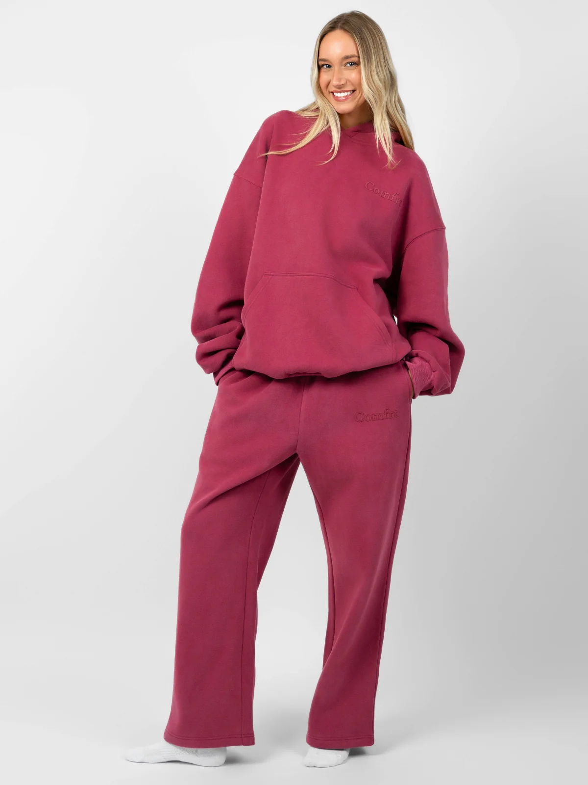 Minimalist Straight Leg Sweatpants 24 Minimalist Straight Leg Sweatpants