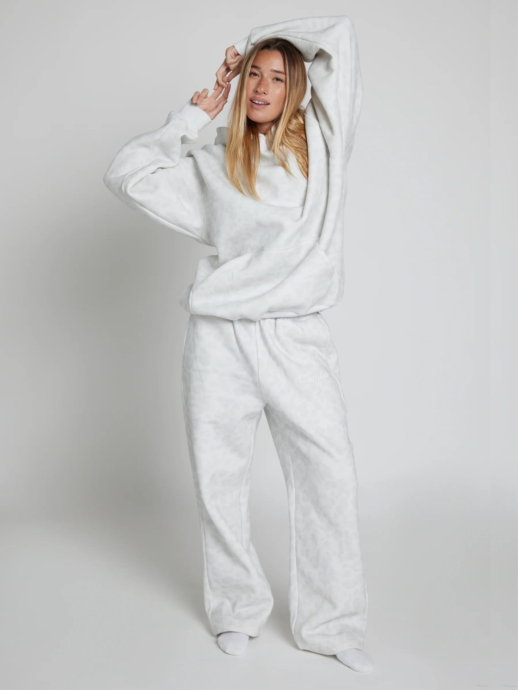 Minimalist Straight Leg Sweatpants 28 Minimalist Straight Leg Sweatpants
