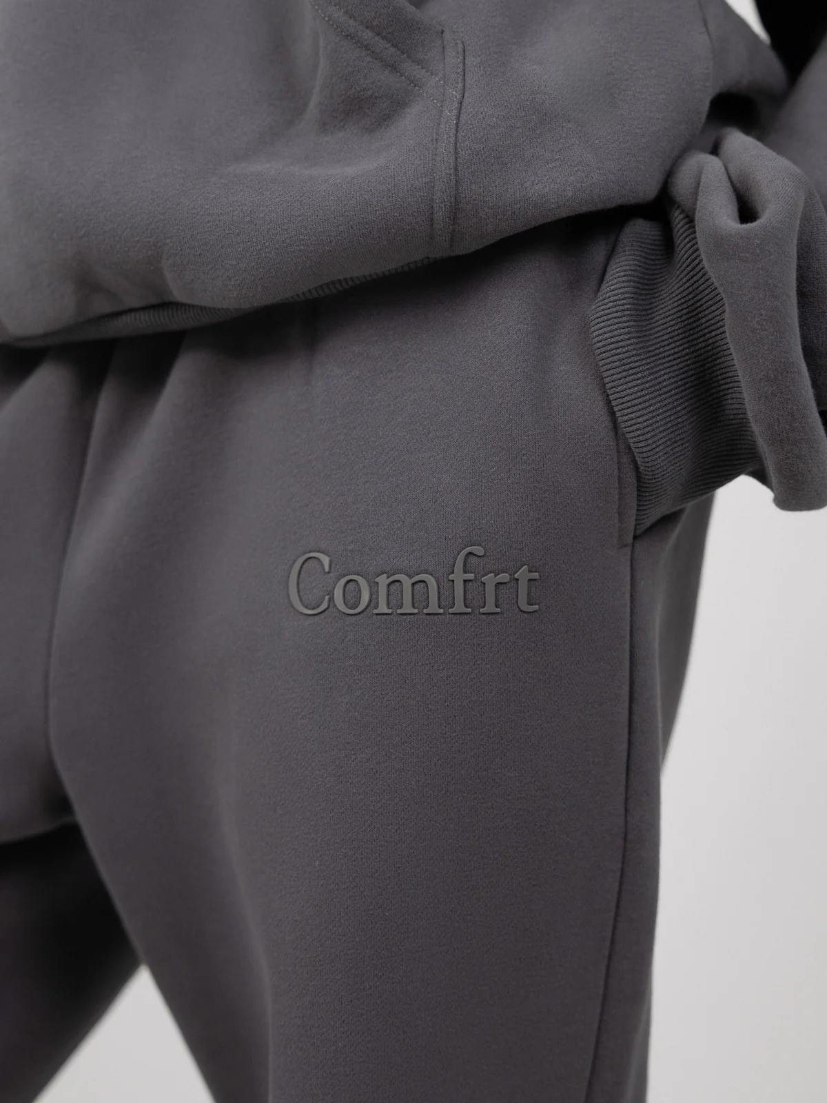 Minimalist Straight Leg Sweatpants 3 Minimalist Straight Leg Sweatpants