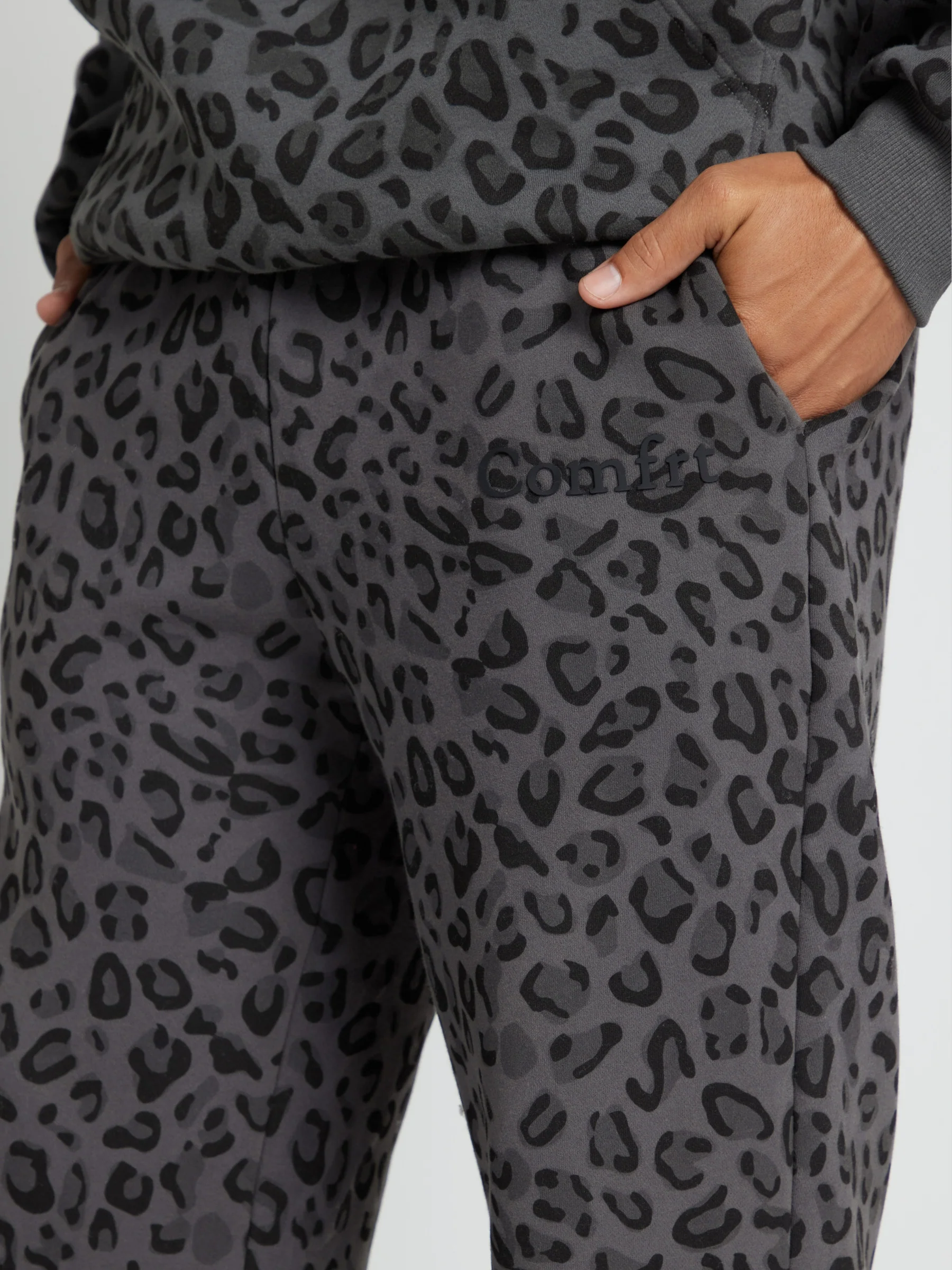 Minimalist Straight Leg Sweatpants 36 Minimalist Straight Leg Sweatpants