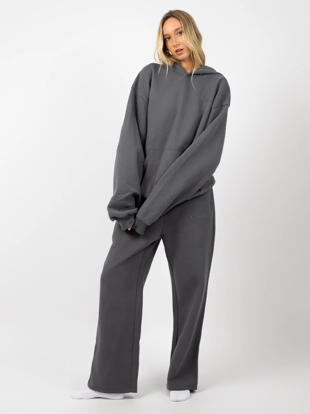 Minimalist Straight Leg Sweatpants 5 Minimalist Straight Leg Sweatpants