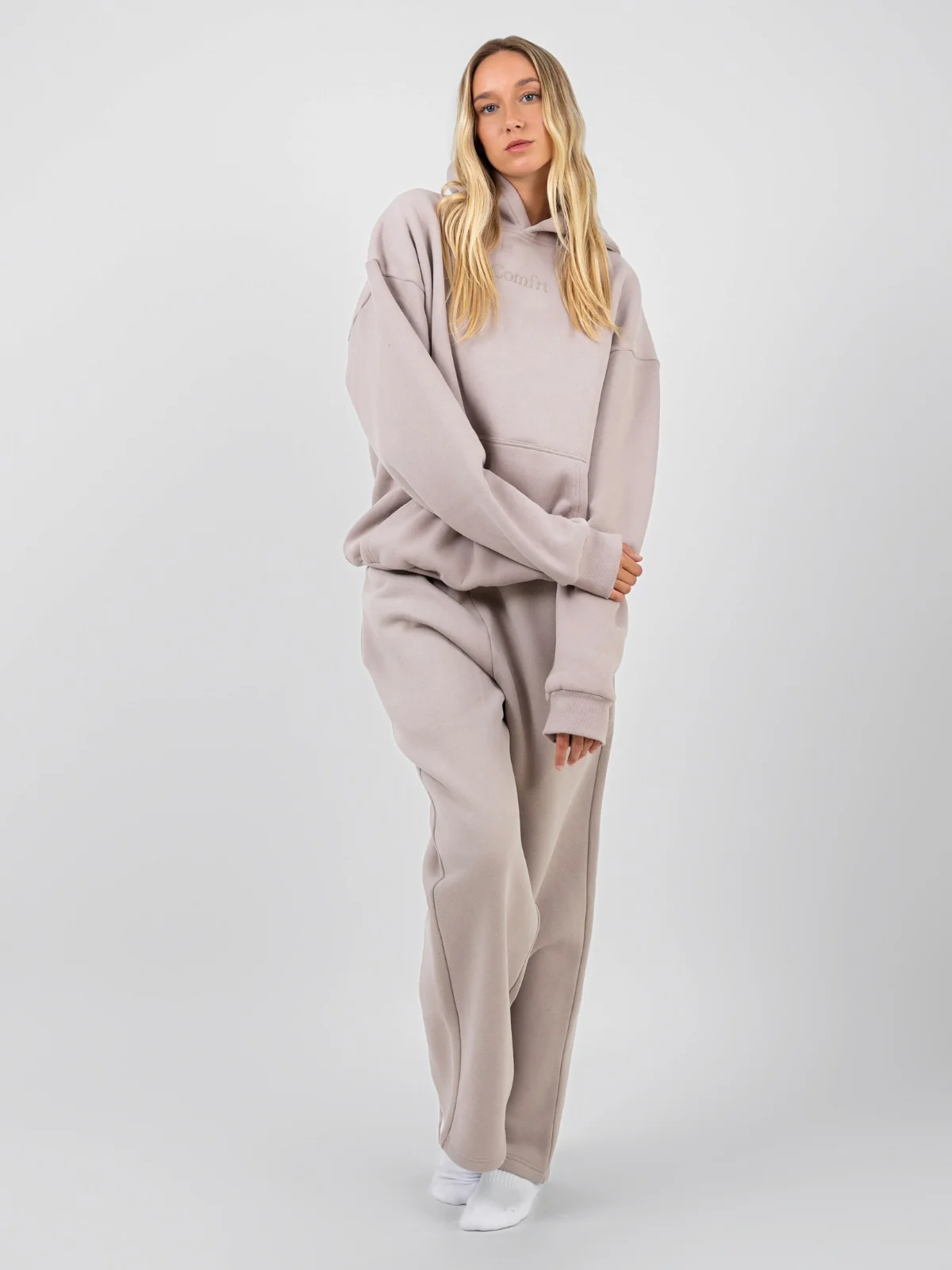 Signature Straight Leg Sweatpants