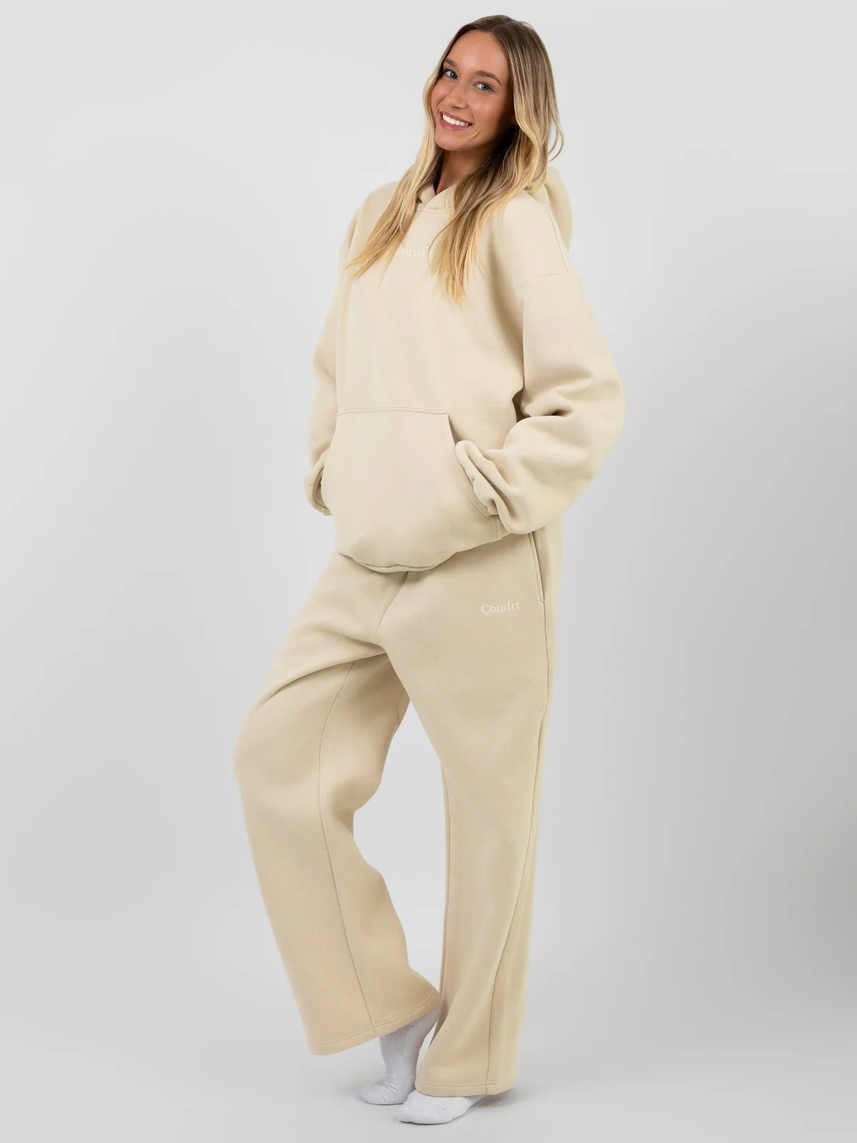 Signature Straight Leg Sweatpants
