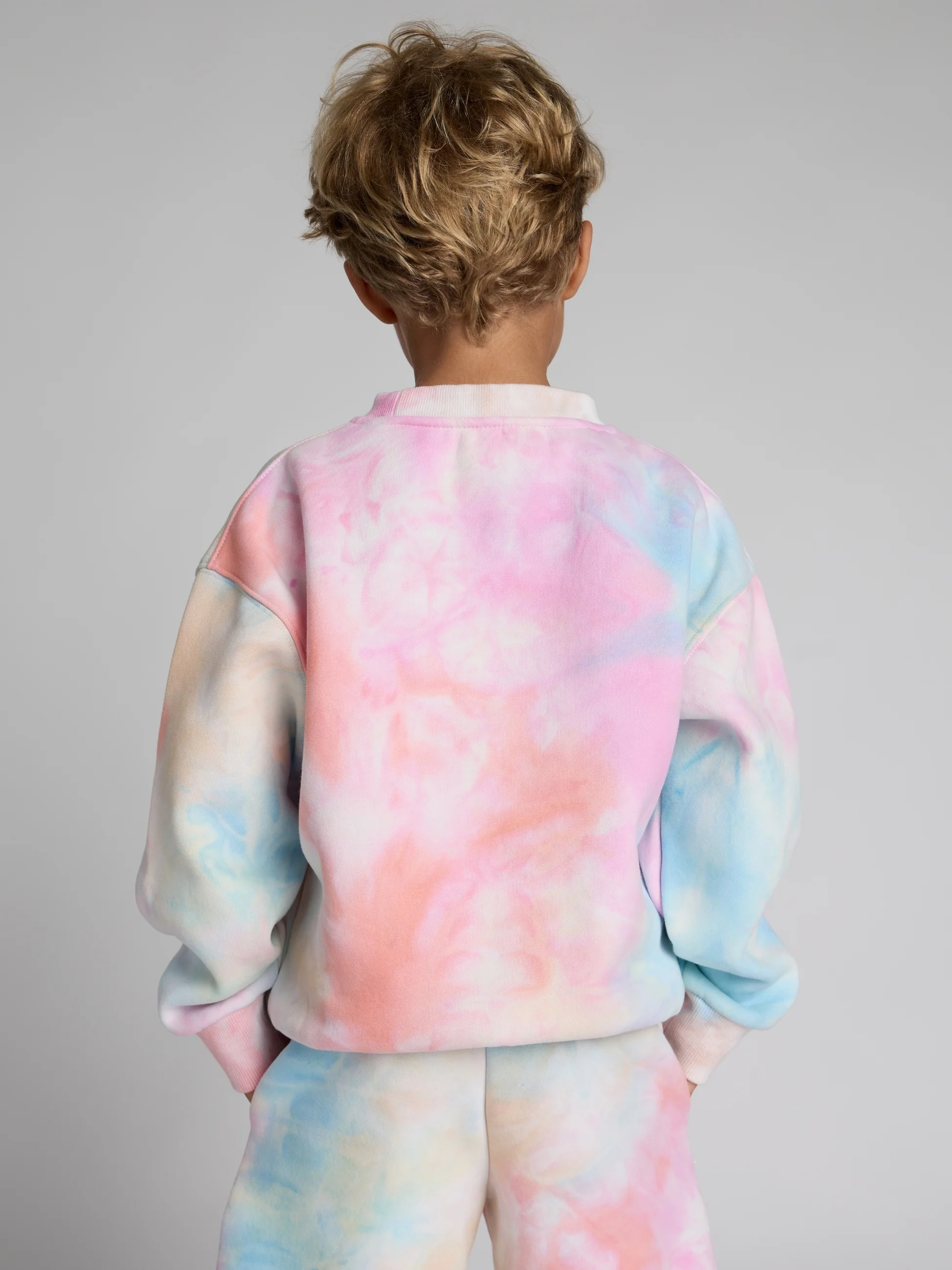 Minimalist Kids Crew