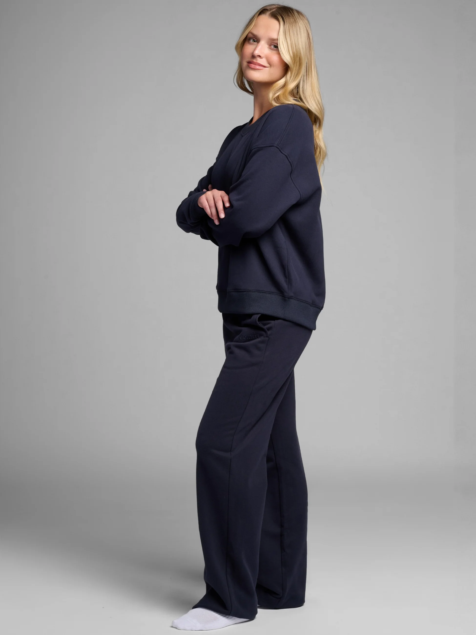 Halo Lightweight Crop Crew 23 Halo Lightweight Crop Crew