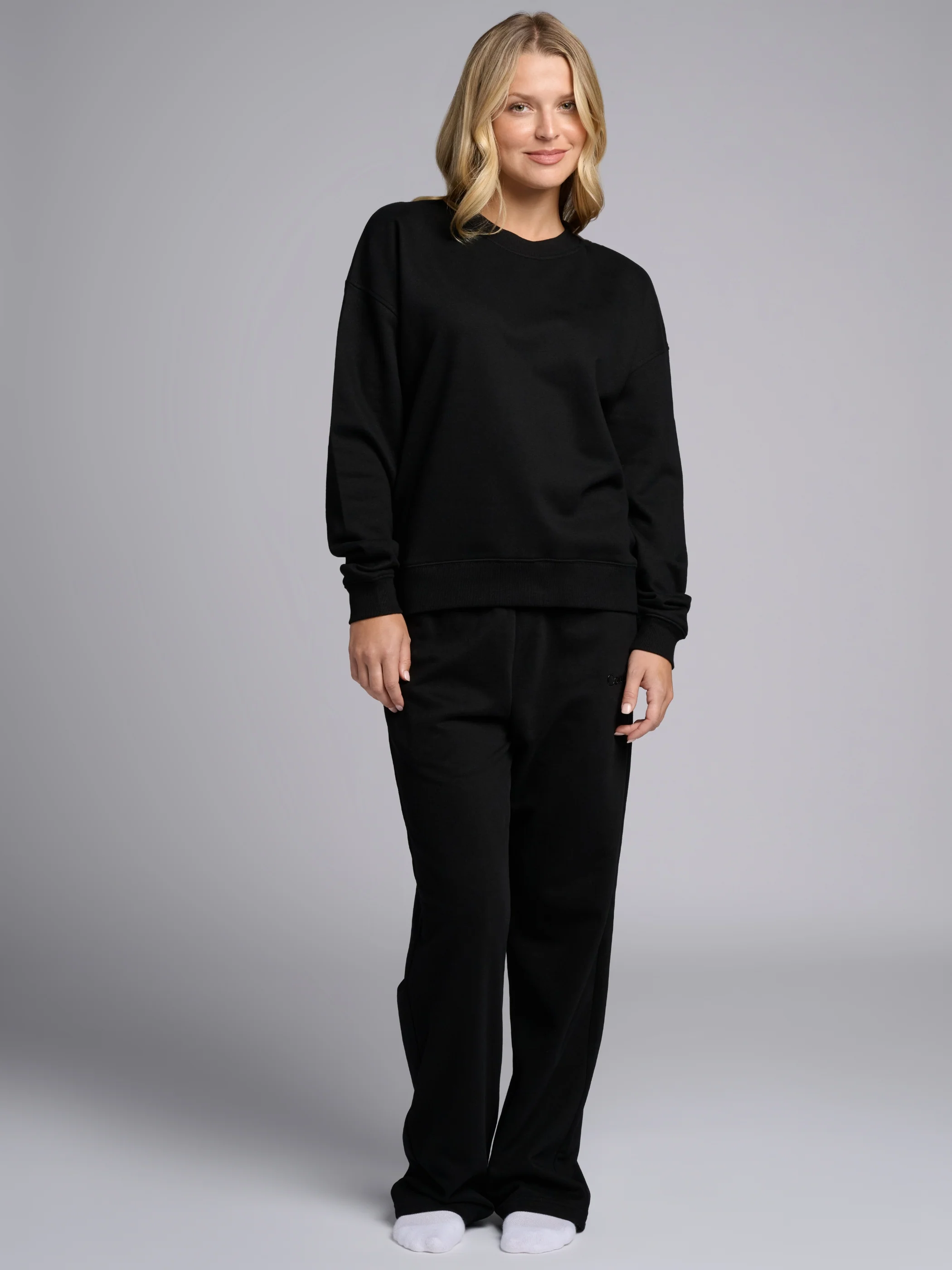 Halo Lightweight Crop Crew - Pre Order 32 Halo Lightweight Crop Crew - Pre Order