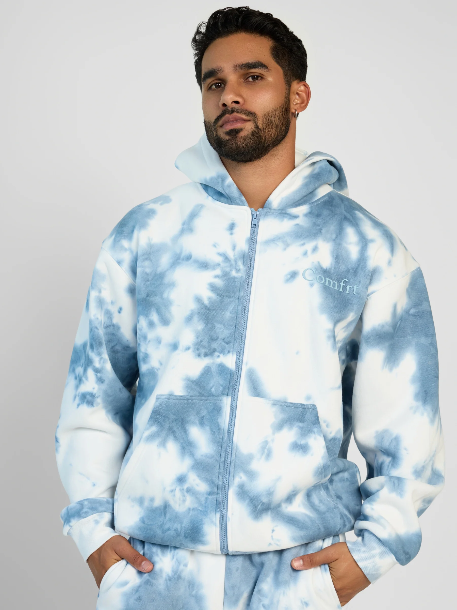 Minimalist Zip Hoodie - Pre-Order 6 Minimalist Zip Hoodie - Pre-Order